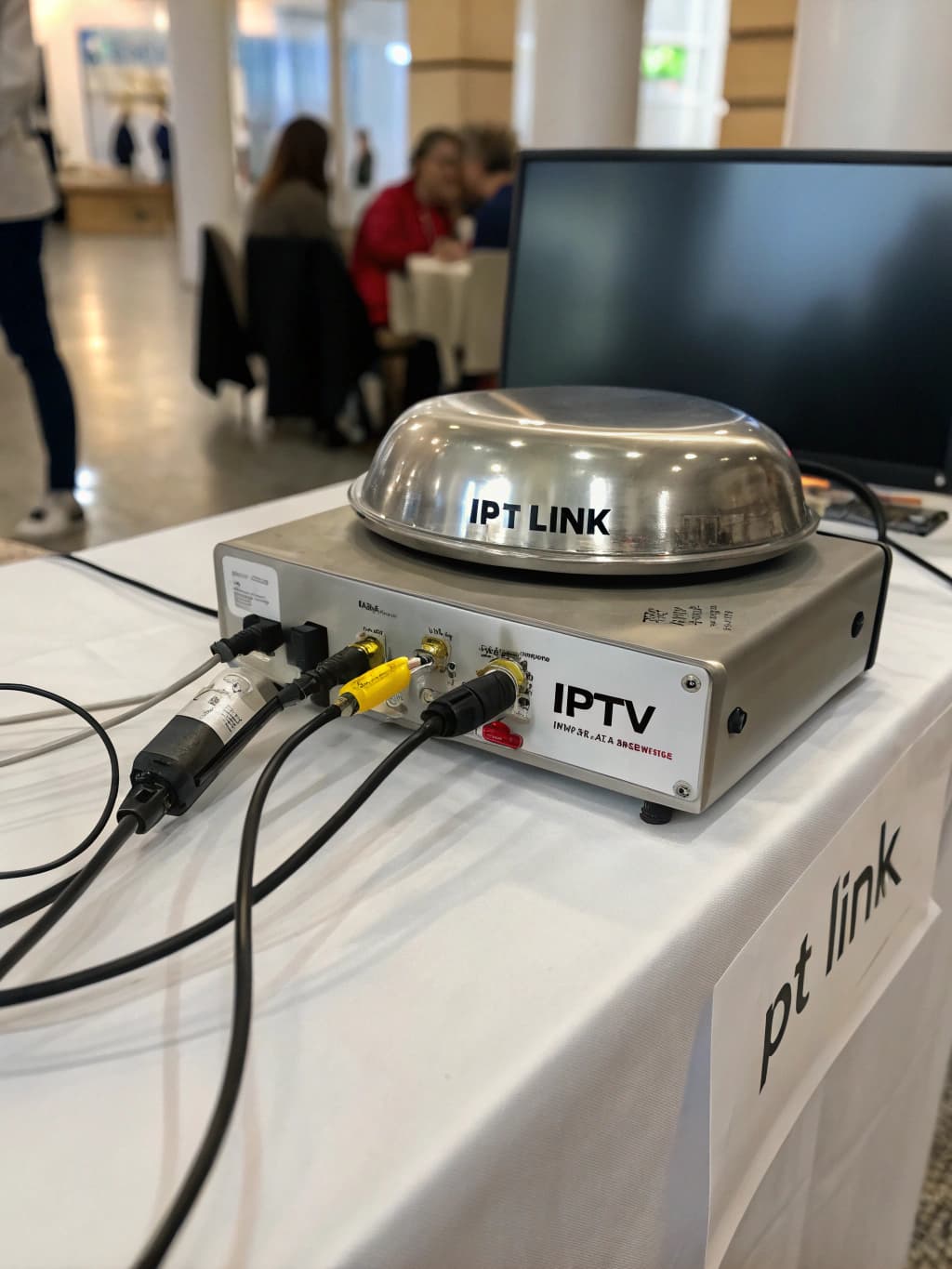 IPTV Link: 7 Best Ways to Stream Live TV in 2025